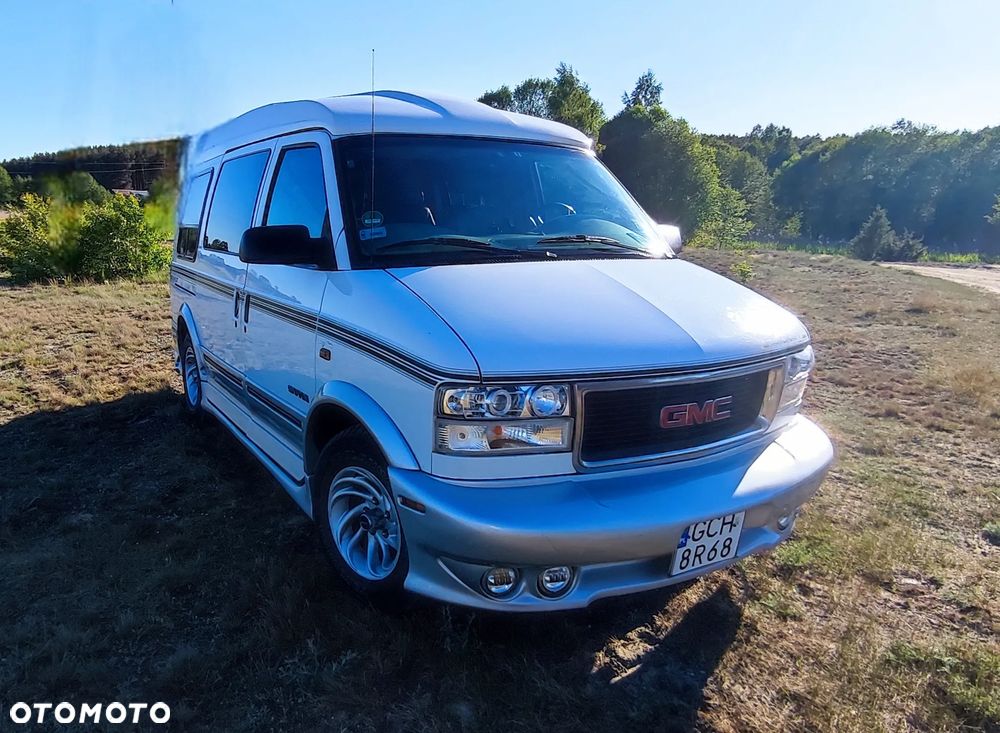 GMC Safari - 36