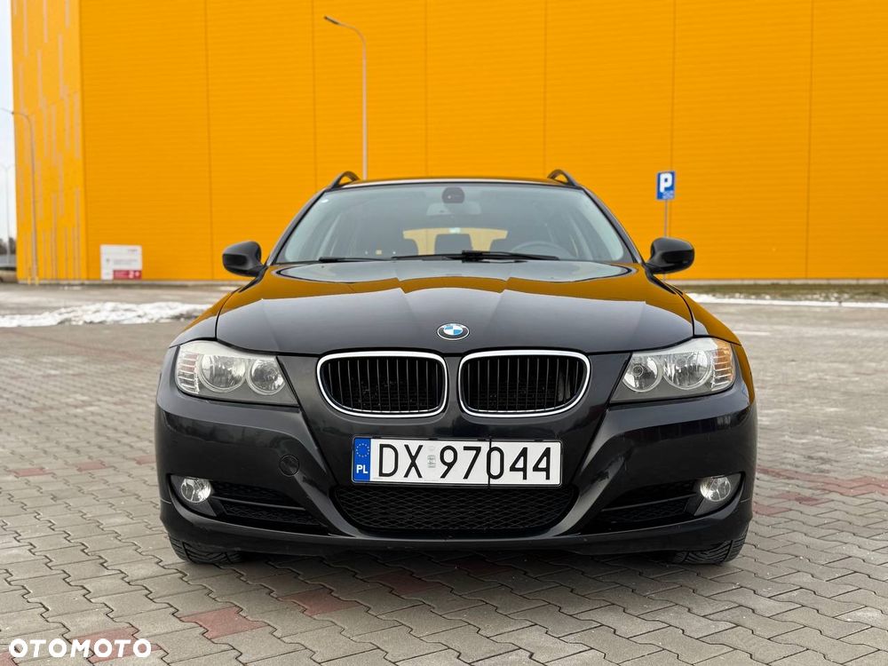 BMW Seria 3 318d DPF - 2