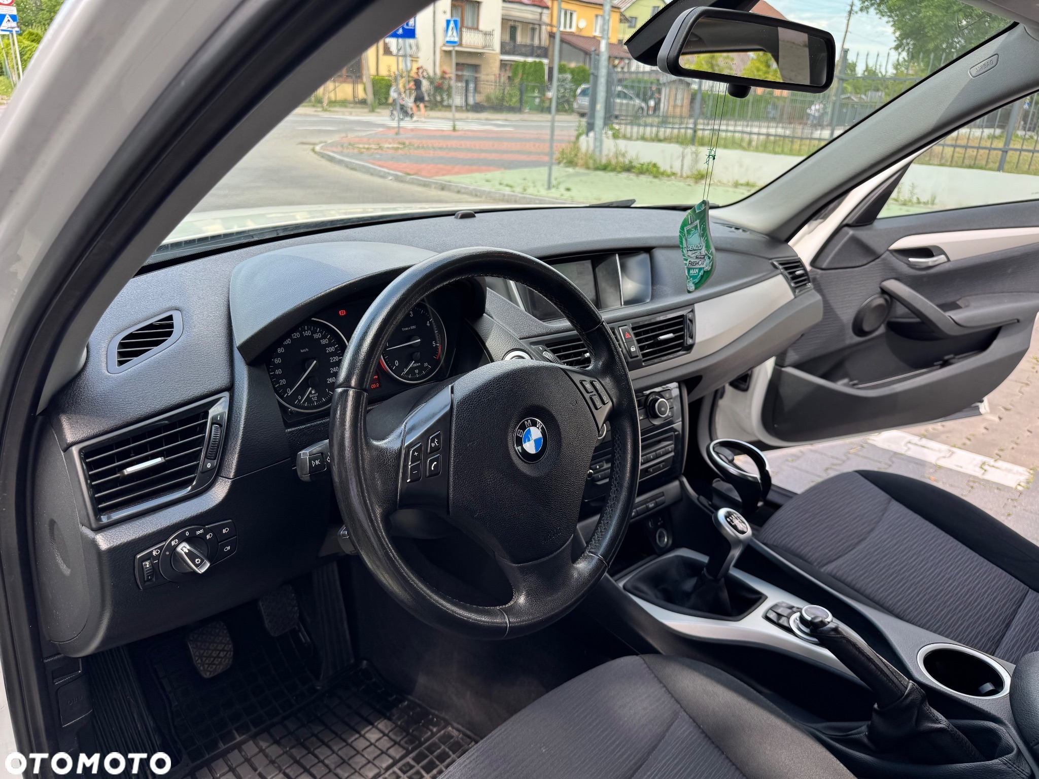 BMW X1 xDrive18d - 6