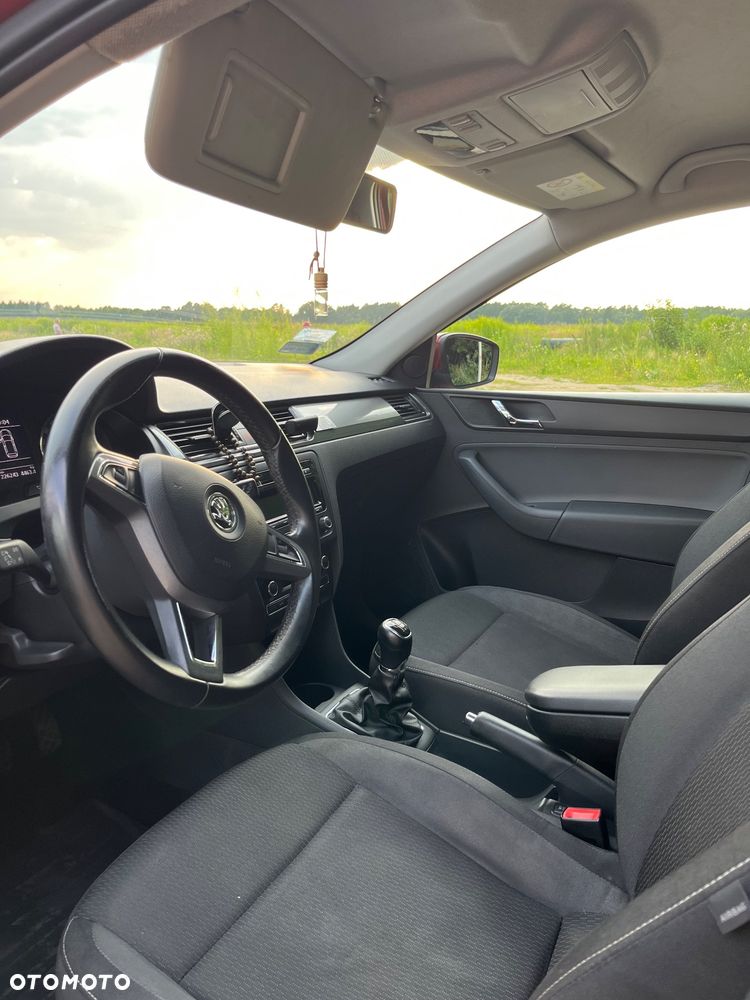 Skoda RAPID 1.2 TSI Edition - 7