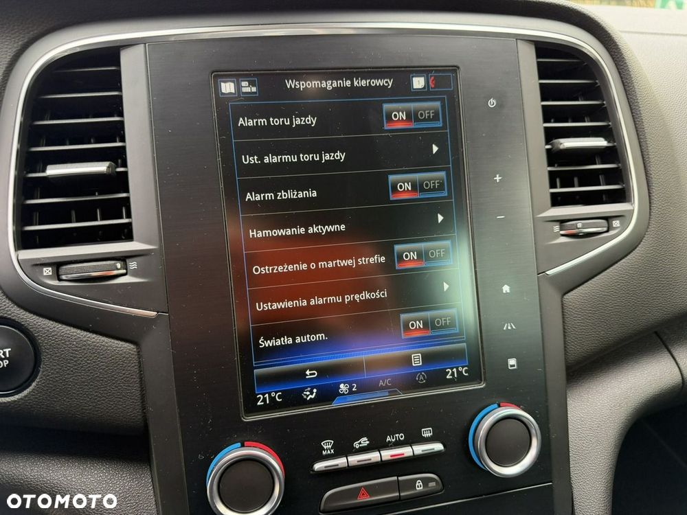 Renault Megane ENERGY TCe 205 EDC GT - 16