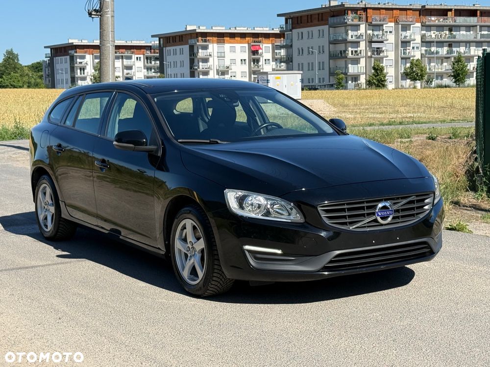 Volvo V60 D2 Drive-E Momentum - 4