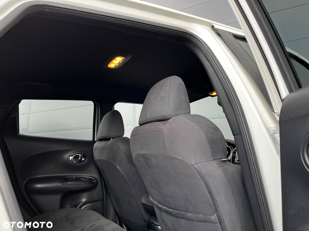 Nissan Juke 1.6 DIG-T Nismo RS 4WD Xtronic EU6 - 19