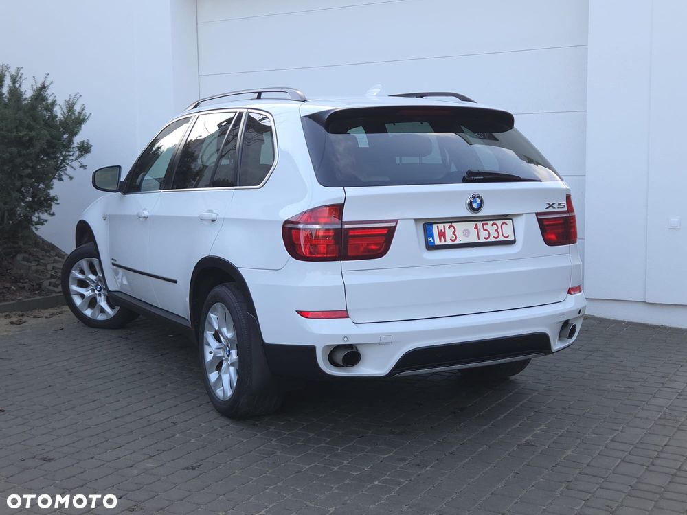 BMW X5 xDrive35i Edition Exclusive - 16