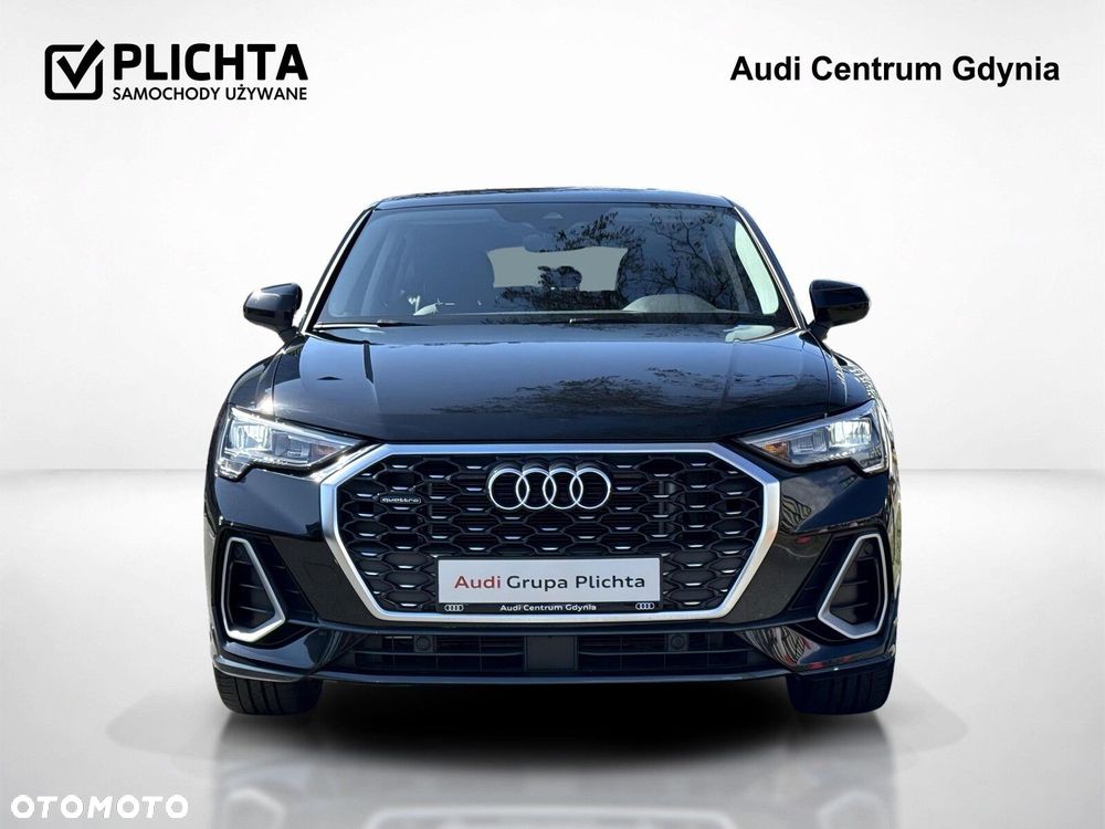 Audi Q3 Sportback - 9
