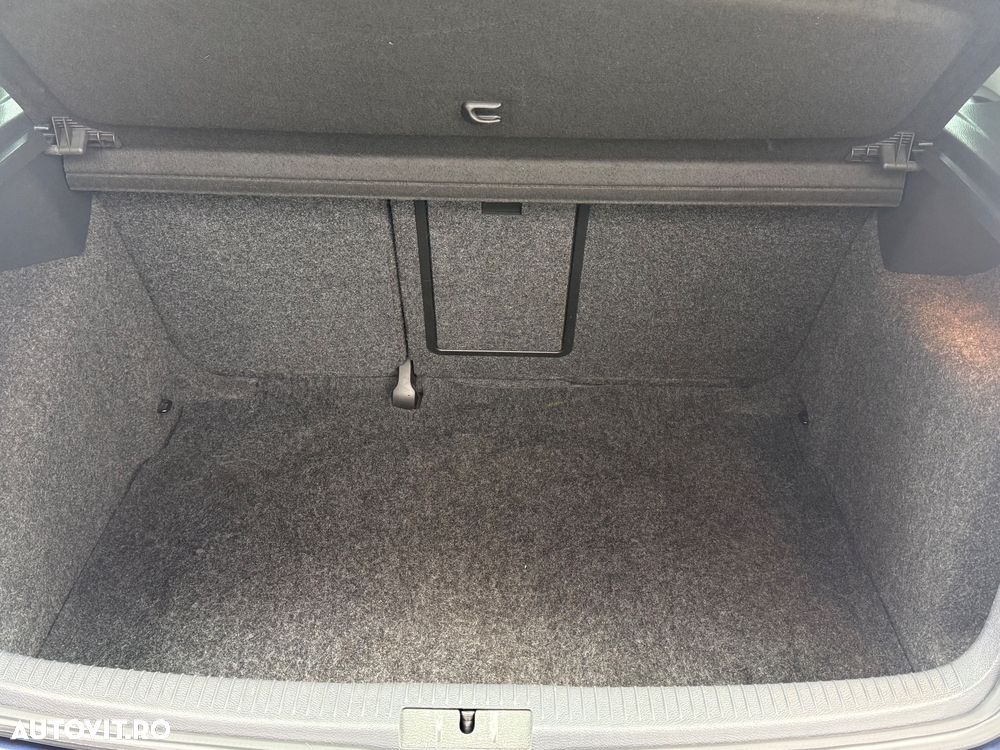 Volkswagen Golf 1.2 TSI BlueMotion Technology Style - 19