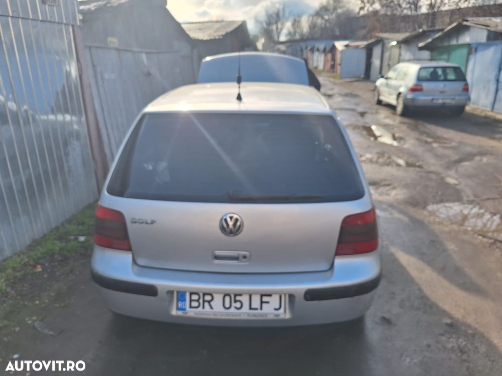 Volkswagen Golf 1.4 - 1