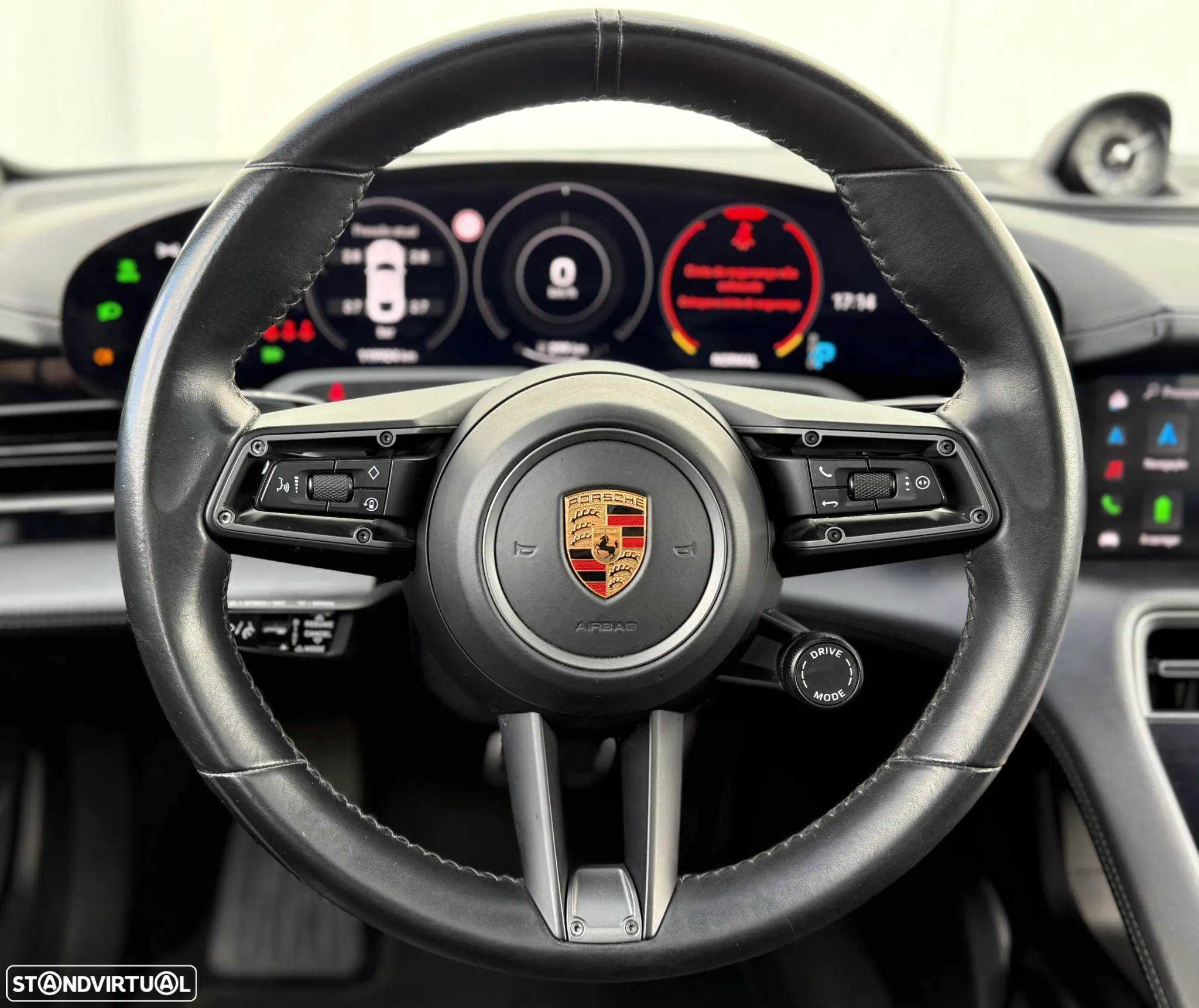 Porsche Taycan Turbo - 33