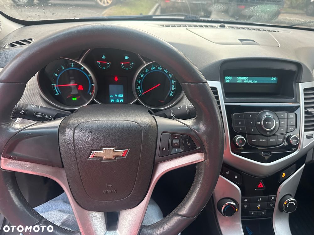 Chevrolet Cruze - 8