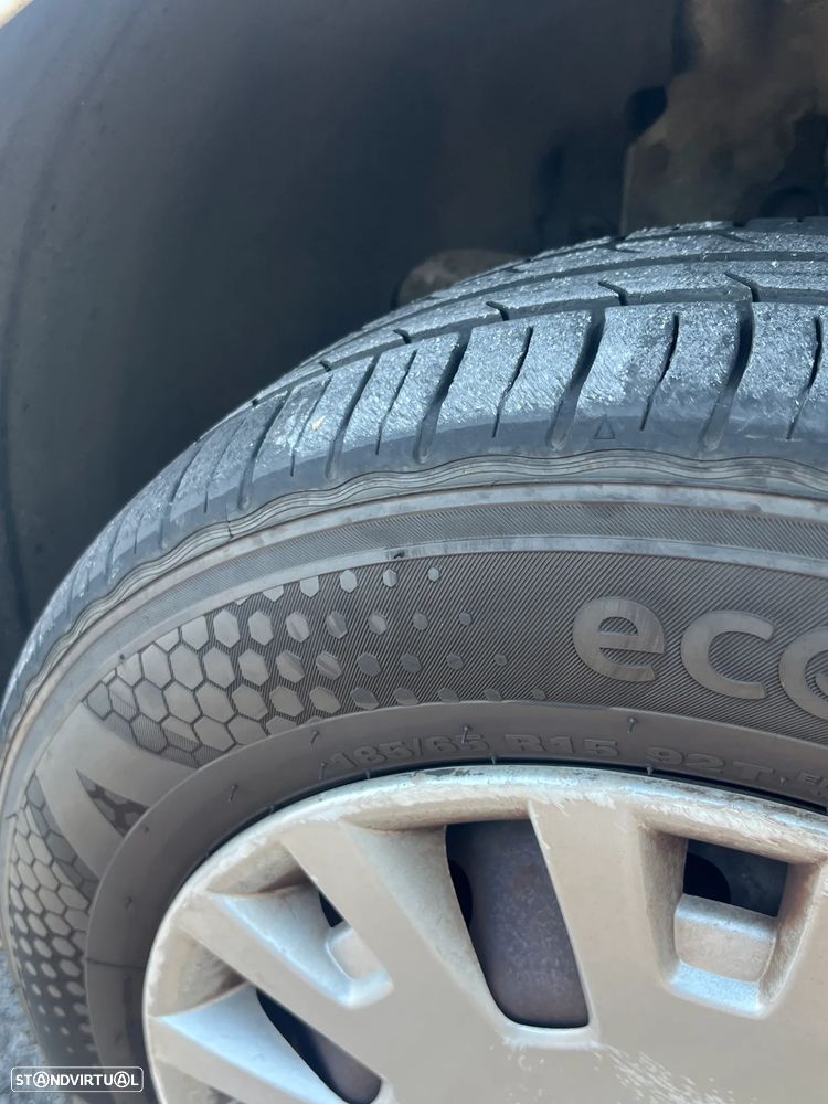 Fiat Qubo 1.4 8V Lounge - 30