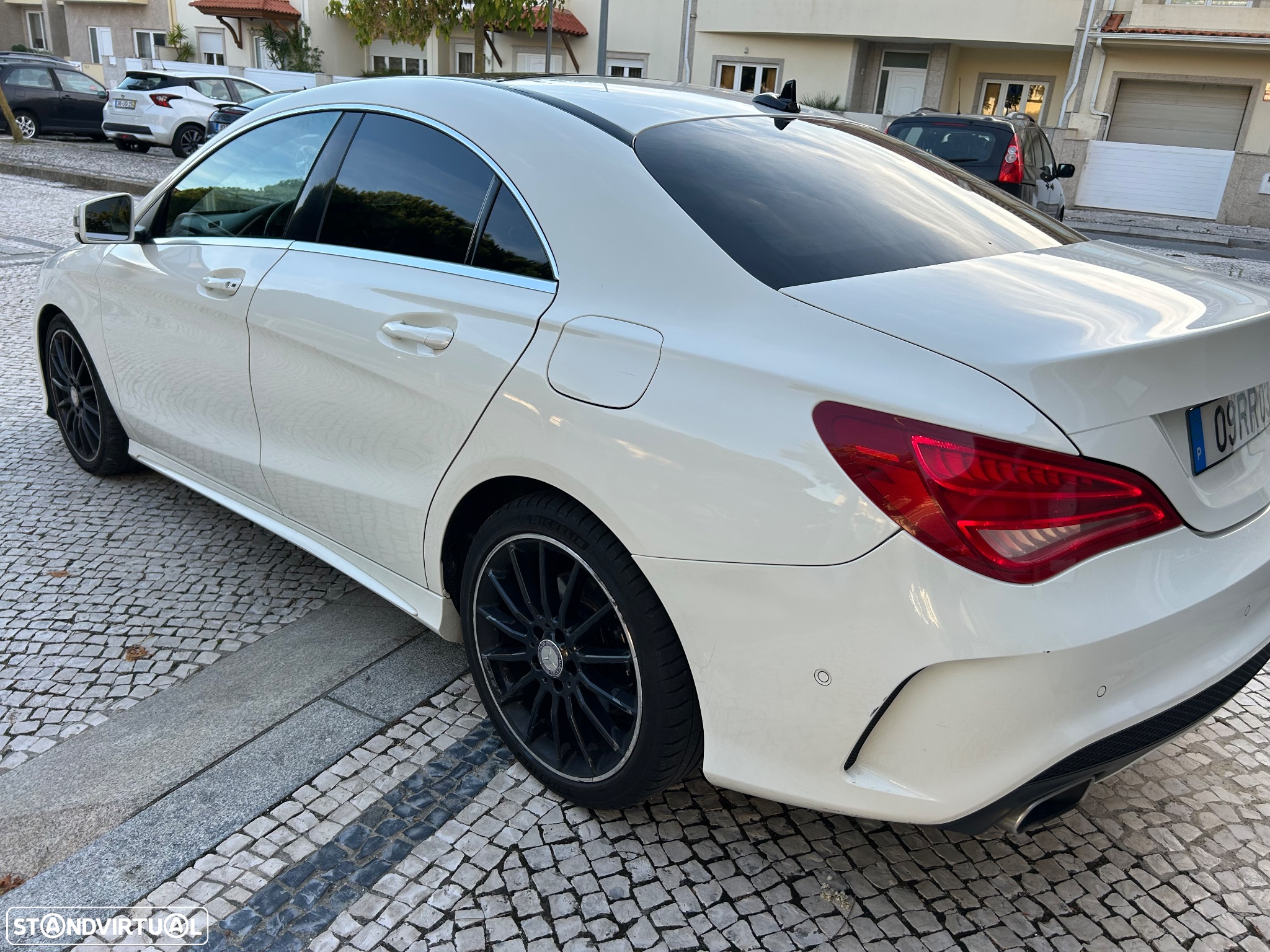 Mercedes-Benz CLA 220 - 4