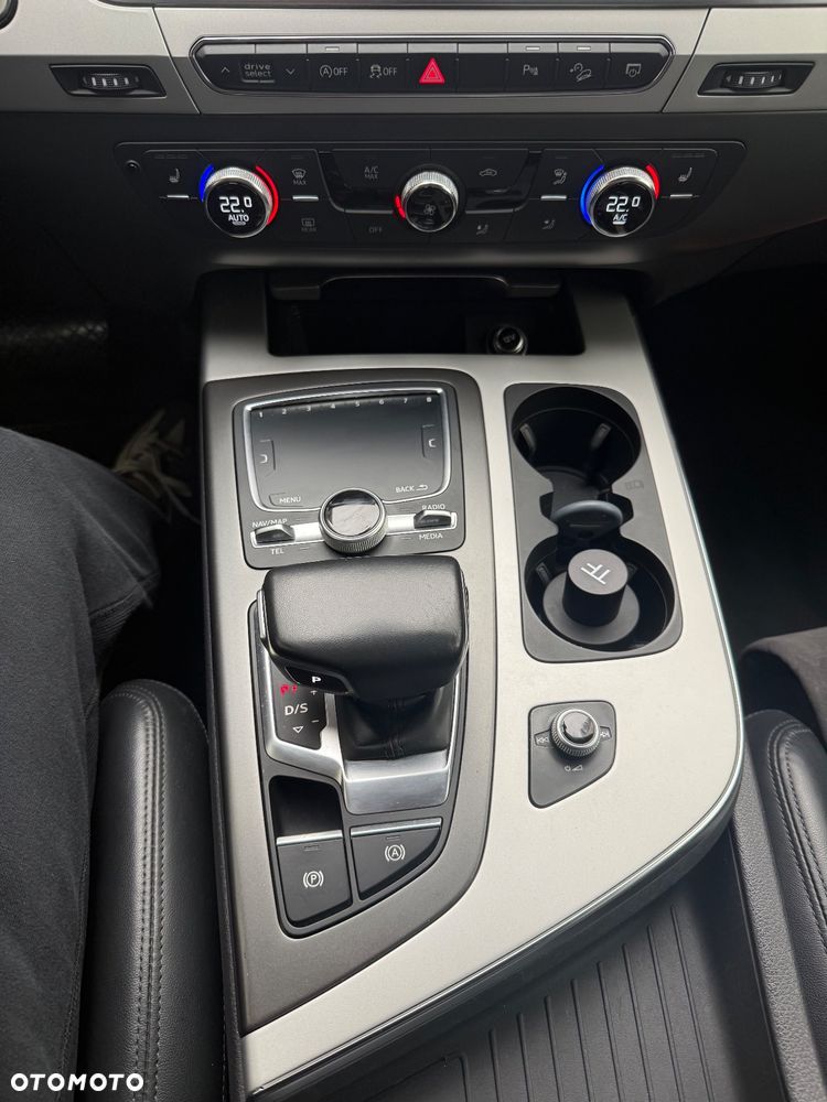 Audi Q7 3.0 TDI ultra Quattro Tiptronic - 35