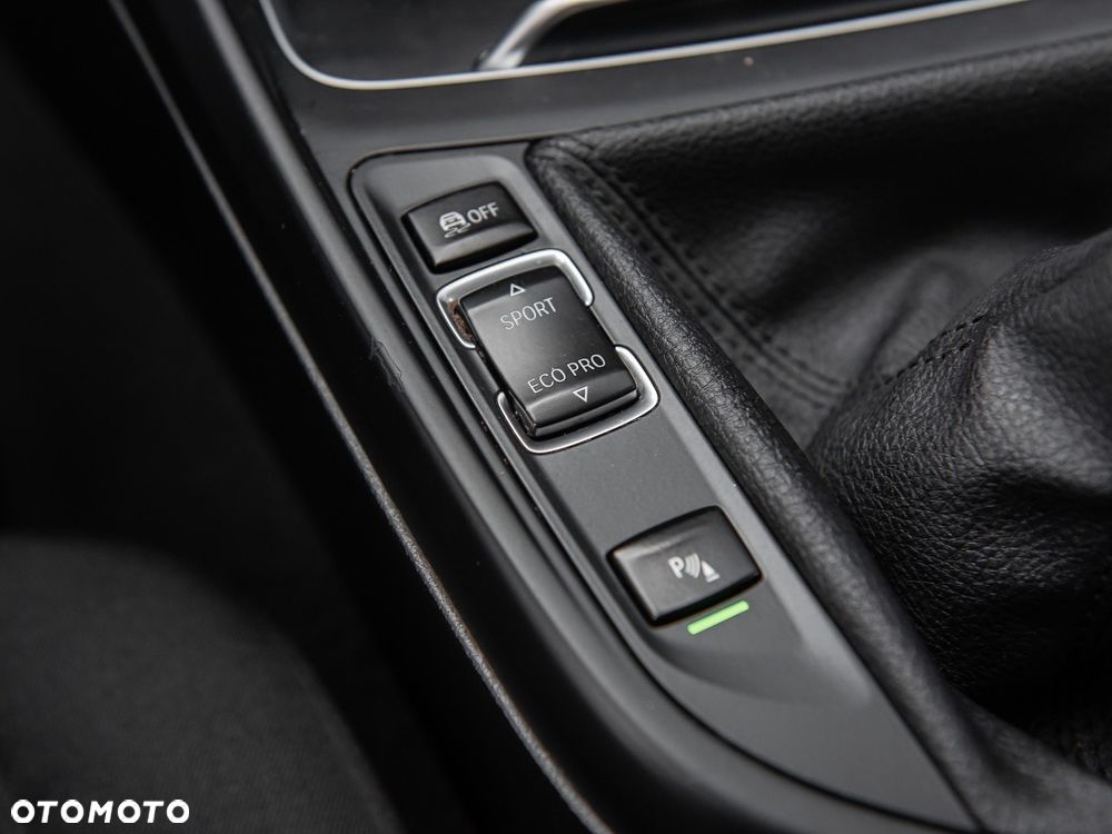 BMW Seria 1 118i M Sport - 25