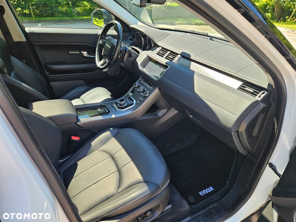 Land Rover Range Rover Evoque - 21