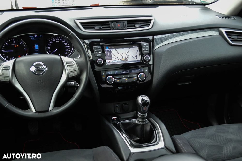 Nissan X-Trail 1.6 dCi ALL-MODE 4x4i Acenta - 19