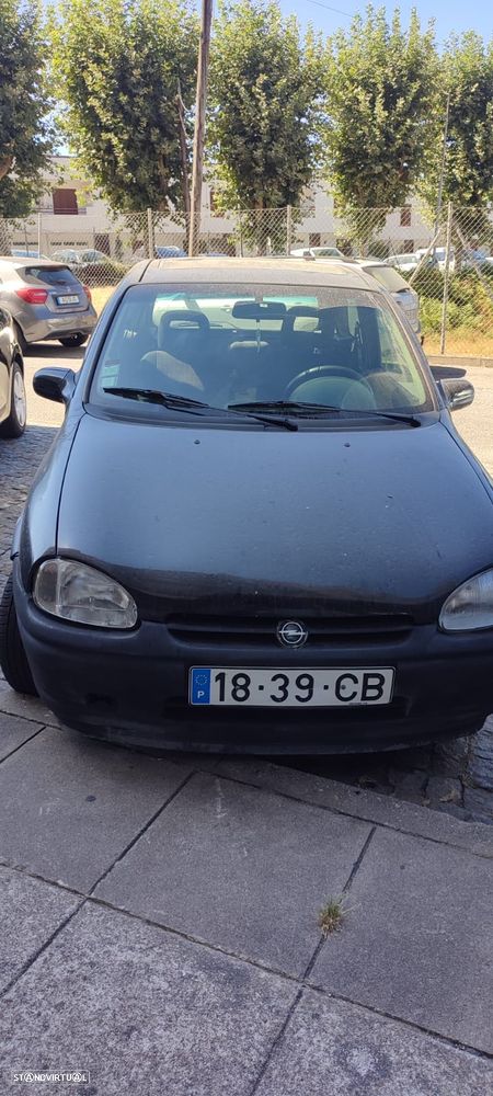 Opel Corsa 1.4 Joy - 2