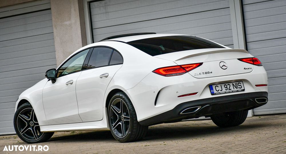 Mercedes-Benz CLS 300 d 4Matic 9G-TRONIC AMG Line - 5