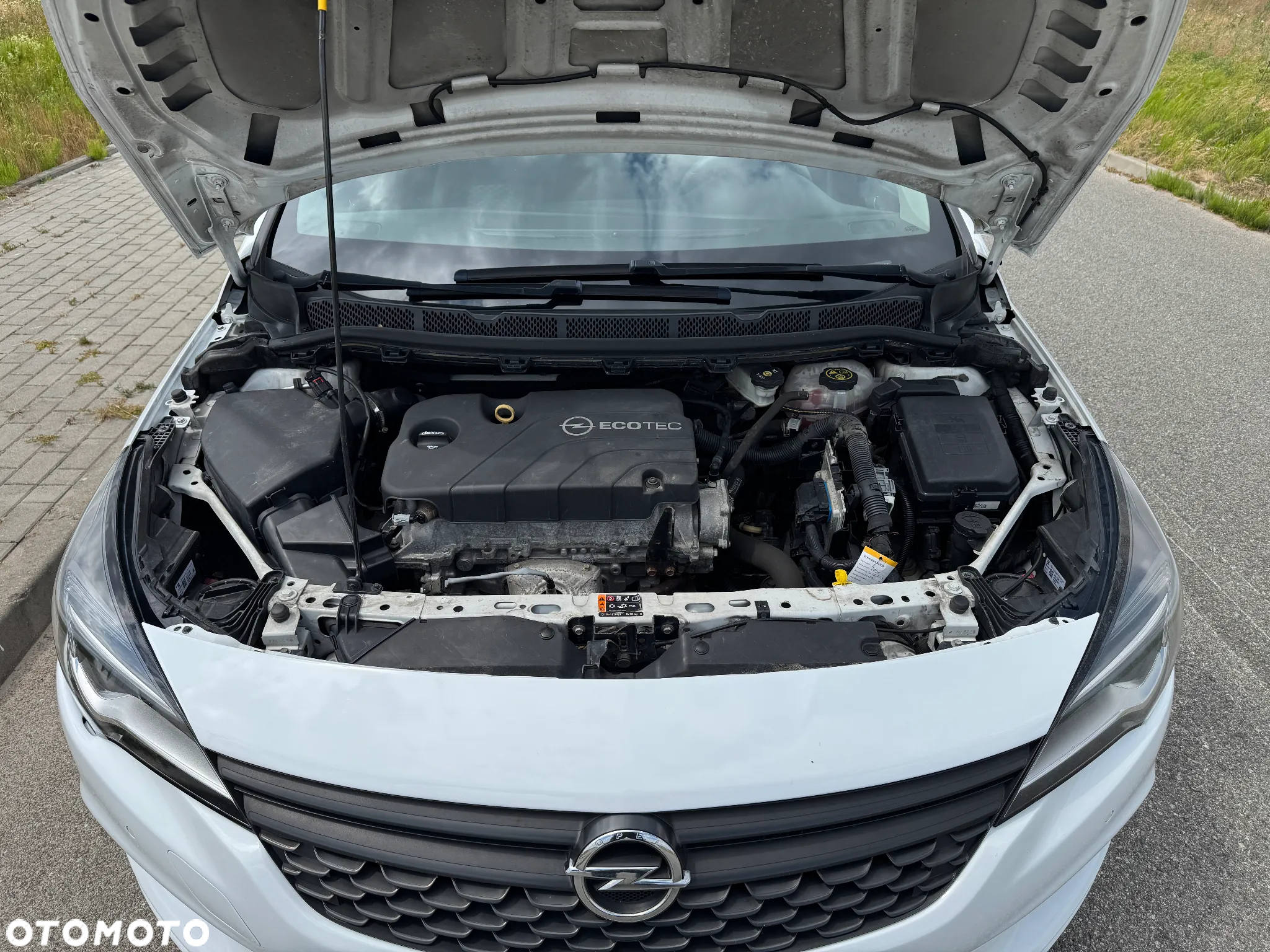 Opel Astra IV 1.4 Essentia - 19