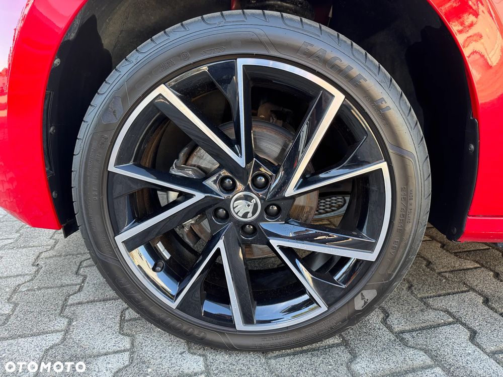 Skoda Kamiq 1.5 TSI Monte Carlo - 10