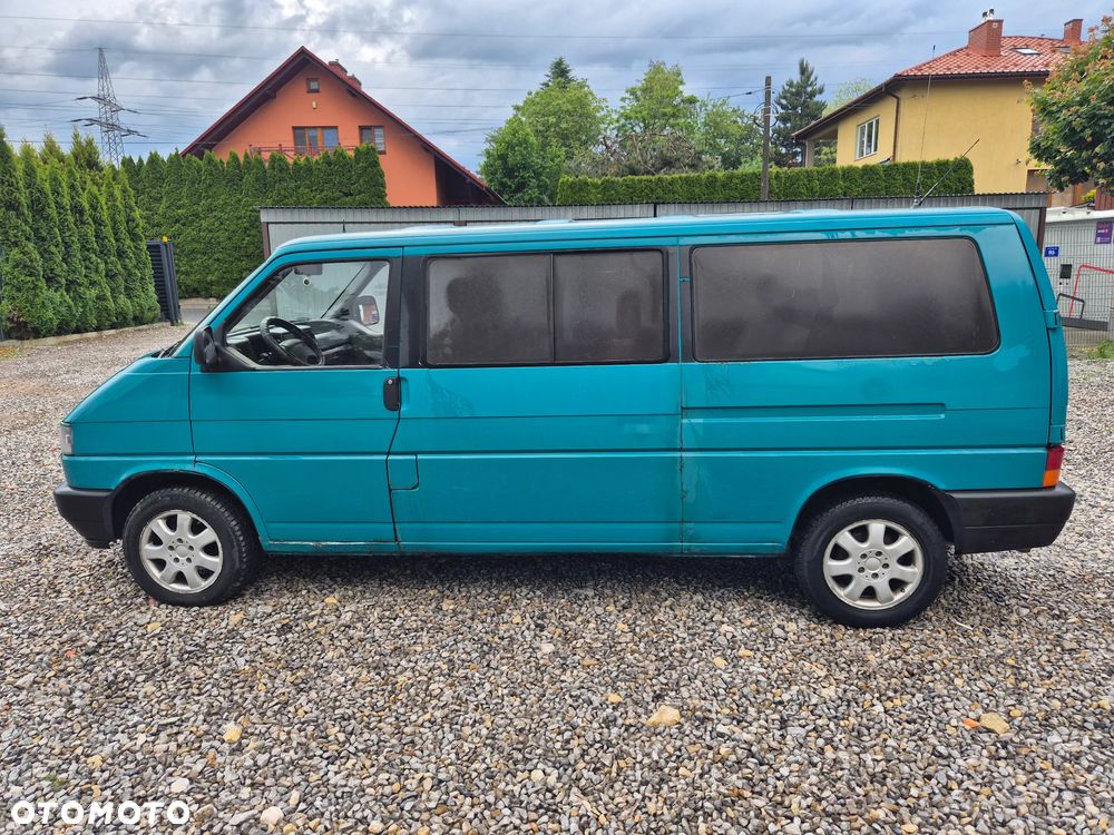 Volkswagen Caravelle GL - 8
