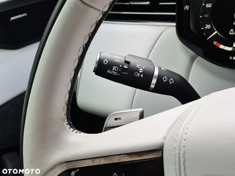 Land Rover Range Rover Sport D250 Dynamic SE - 33
