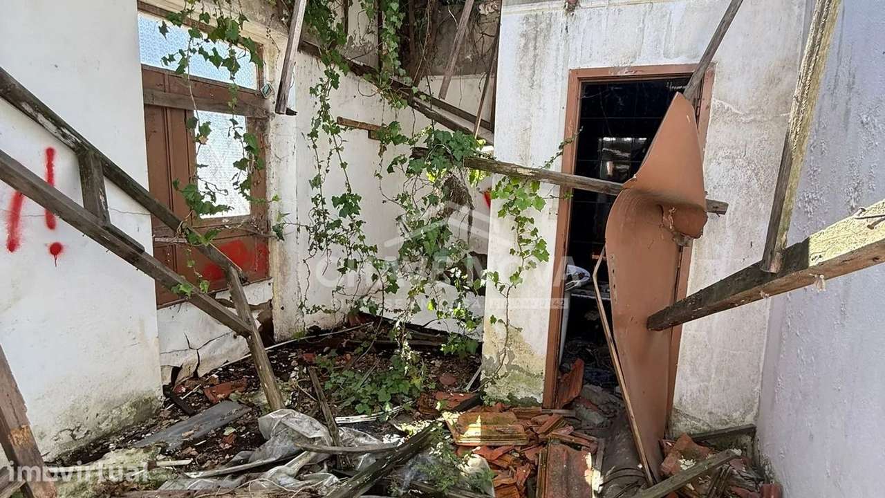 CONJUNTO DE 4 ARTIGOS URBANOS | RUA DA SOENGA - GAIA - Grande imagem: 2/5