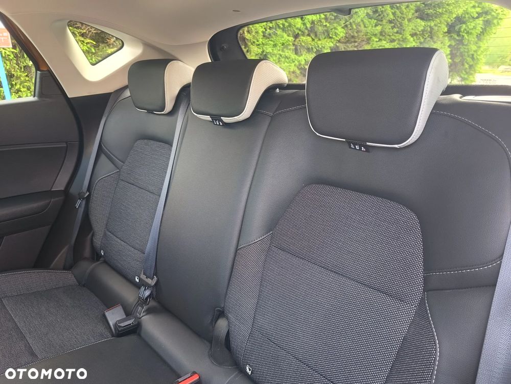 Renault Captur E-TECH Full 145 TECHNO - 8