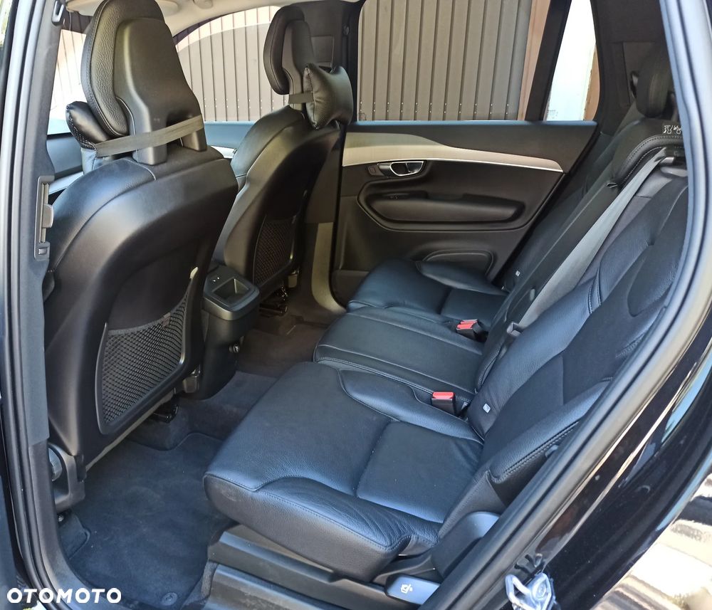 Volvo XC 90 B5 D AWD Geartronic Momentum - 12