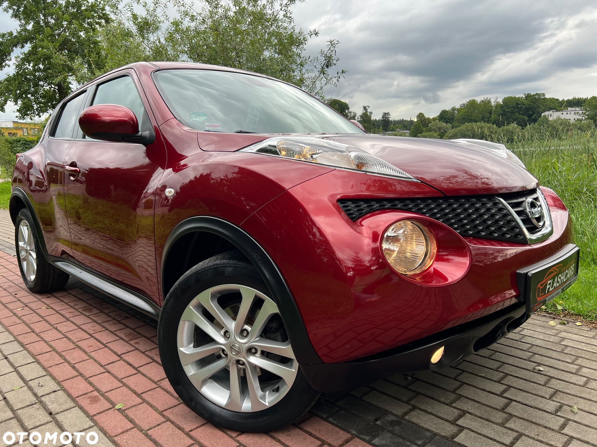 Nissan Juke 1.6 Tekna - 1