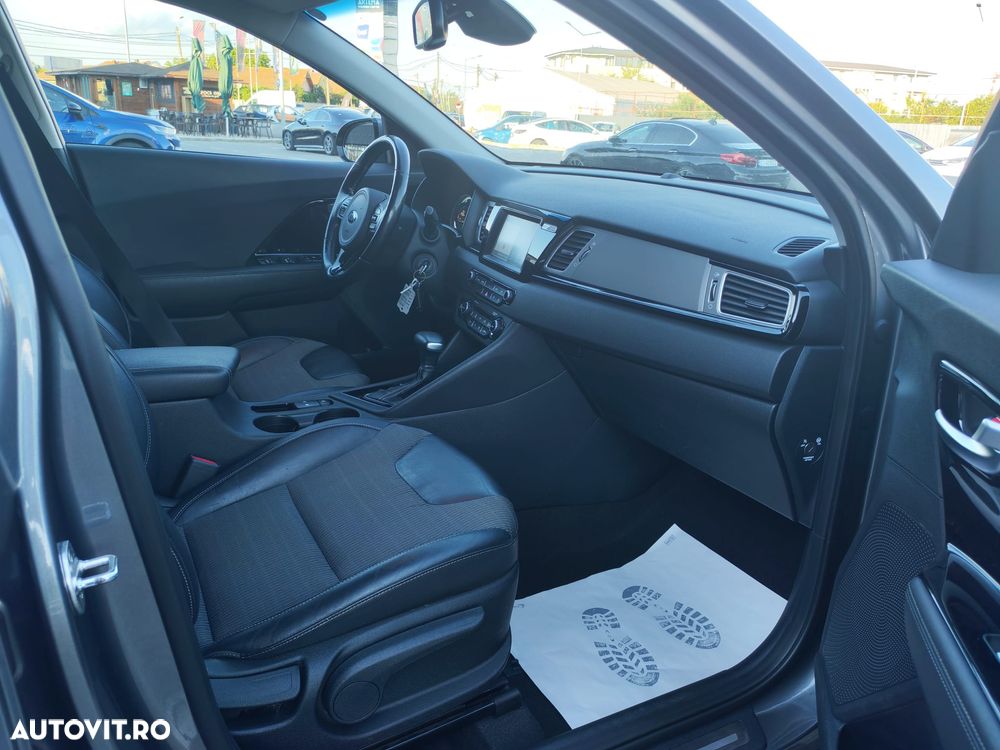 Kia Niro 1.6 GDI 2WD Aut. Spirit - 6