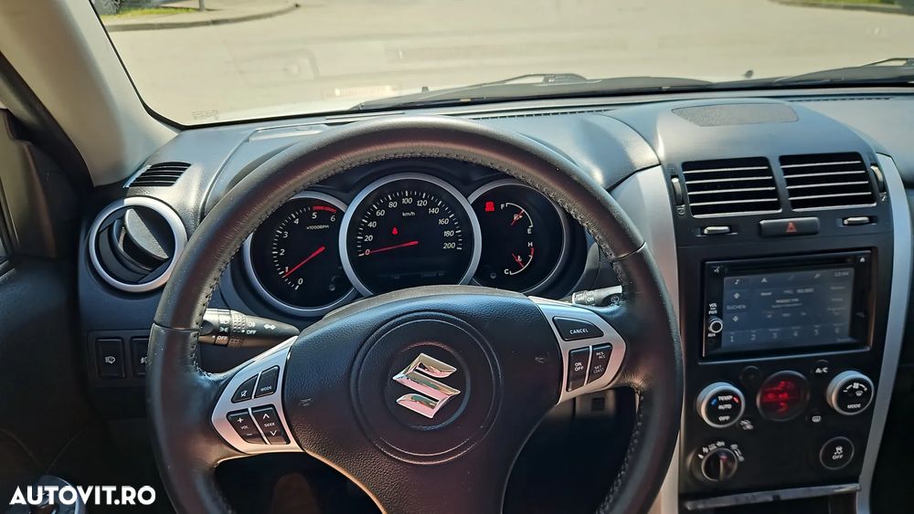 Suzuki Grand Vitara 1.9 DDiS X30 - 15