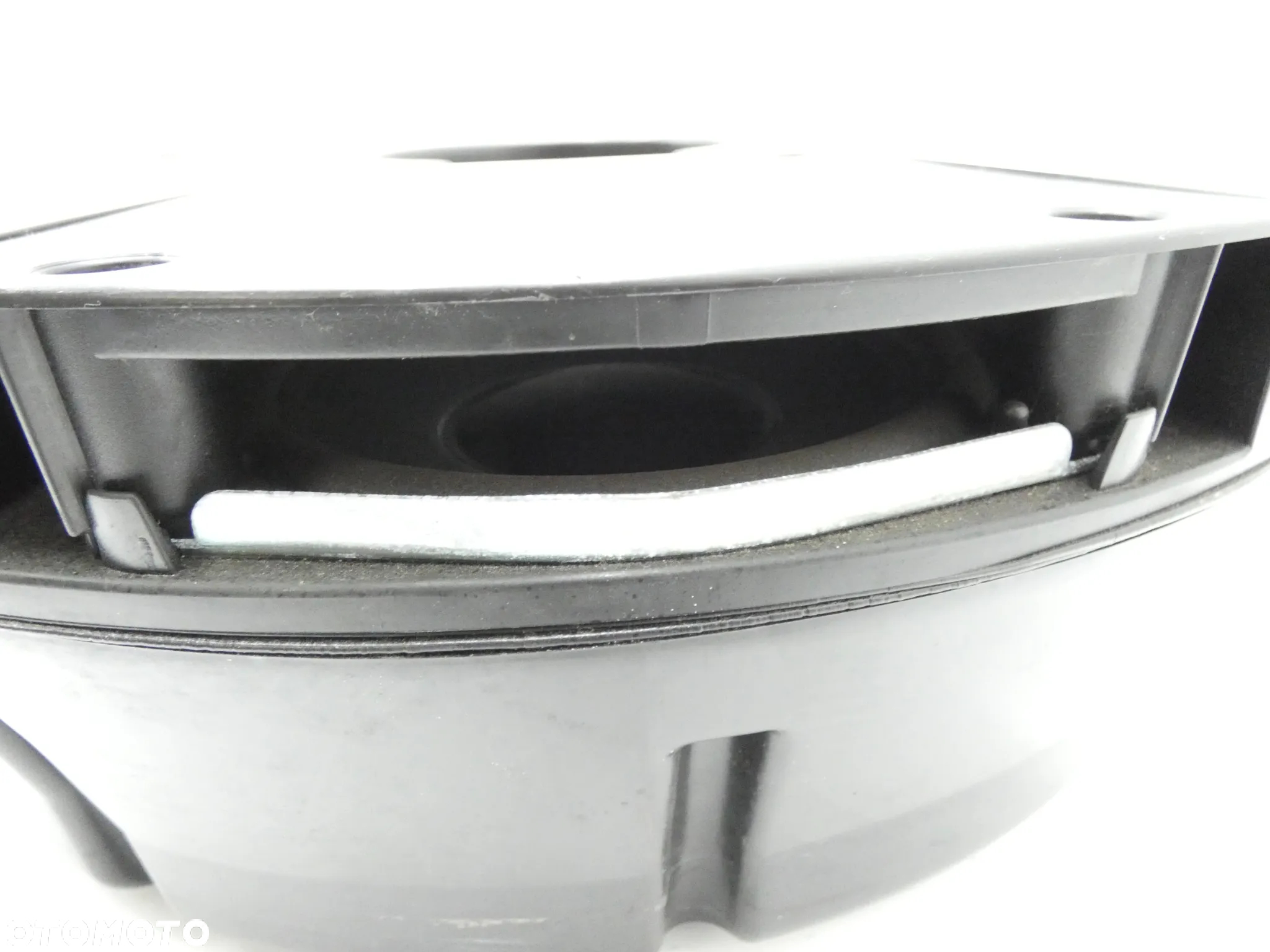 AUDI Q5 8R SUBWOOFER GŁOŚNIK NISKOTONOWY BAGAŻNIKA BASS 8R0035382 D60 - 4
