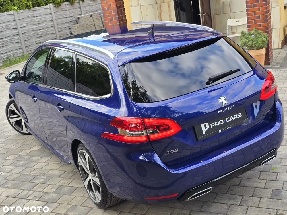 Peugeot 308 - 1