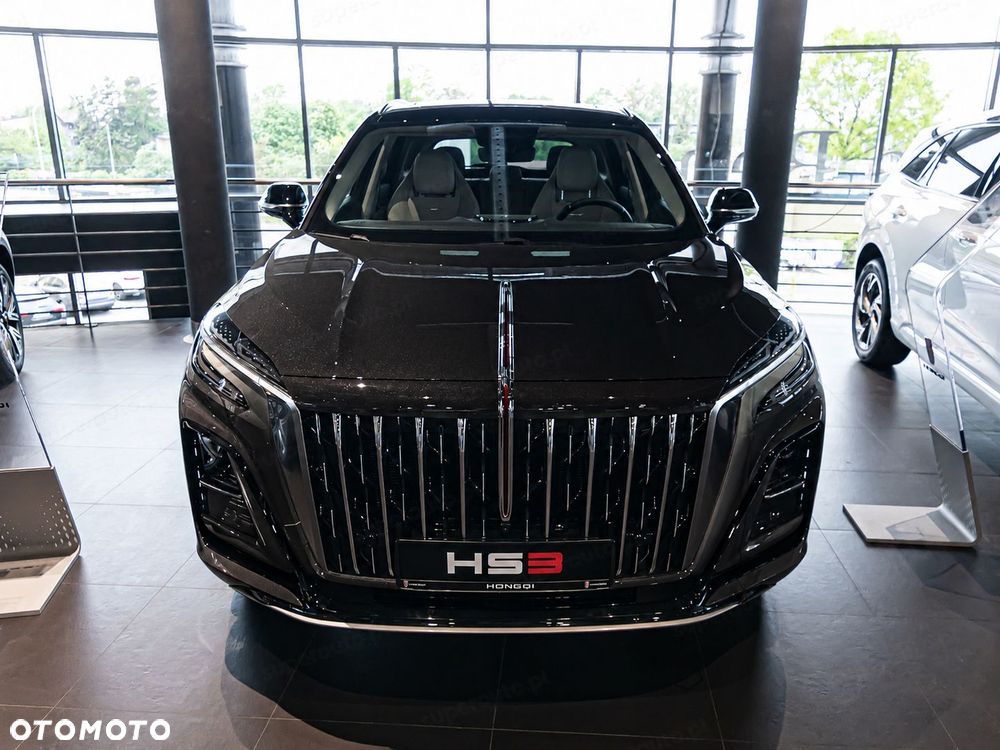 Hongqi HS3 - 2