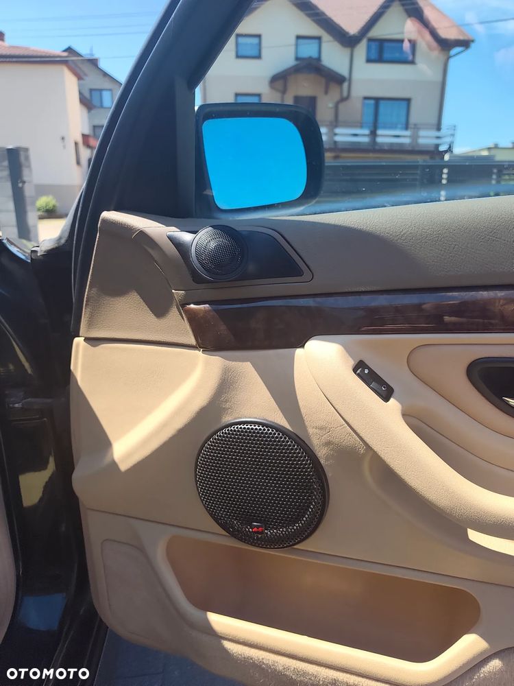 BMW Seria 7 740i - 21