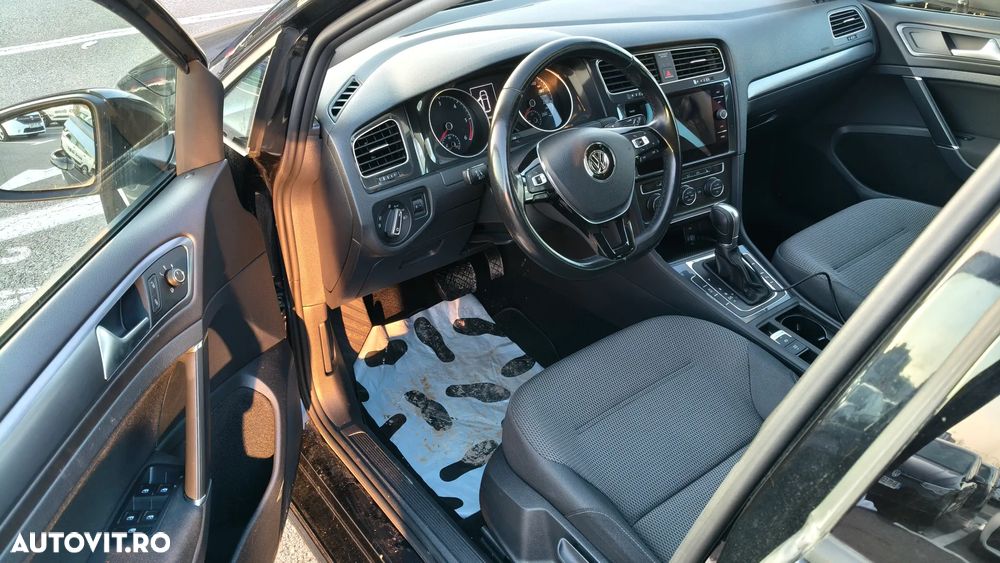 Volkswagen Golf 1.6 TDI (BlueMotion Technology) DSG Comfortline - 13