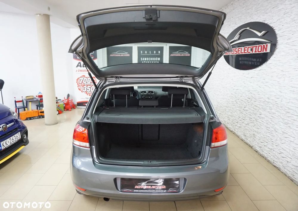 Volkswagen Golf 1.6 TDI DPF DSG Comfortline - 12