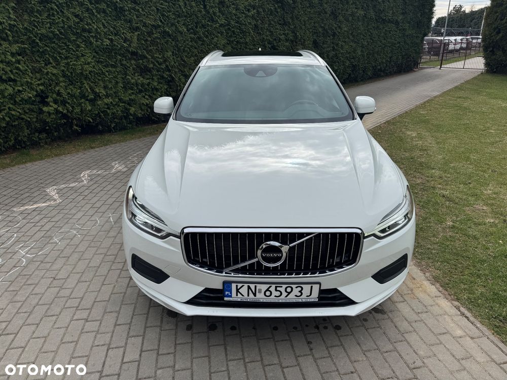 Volvo XC 60 T5 AWD Geartronic Momentum - 4