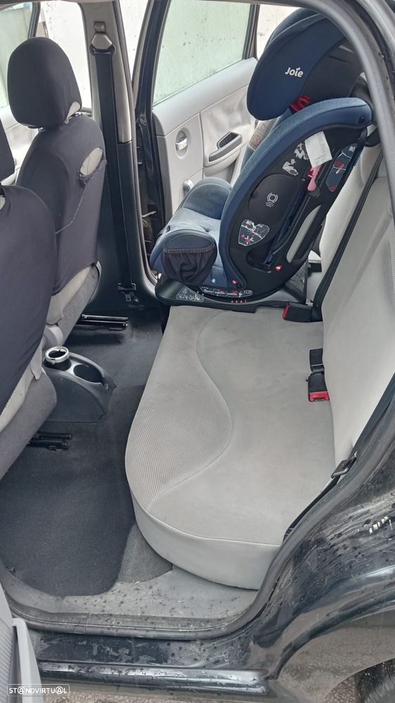 Citroën C3 1.4 HDi SX + - 4