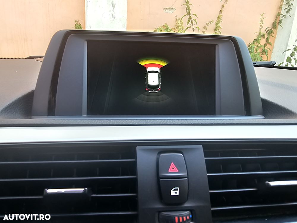 BMW Seria 1 118i Aut. Sport Line - 16