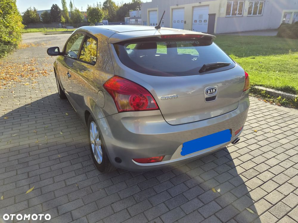 Kia ProCeed 1.6 Optimum + - 3