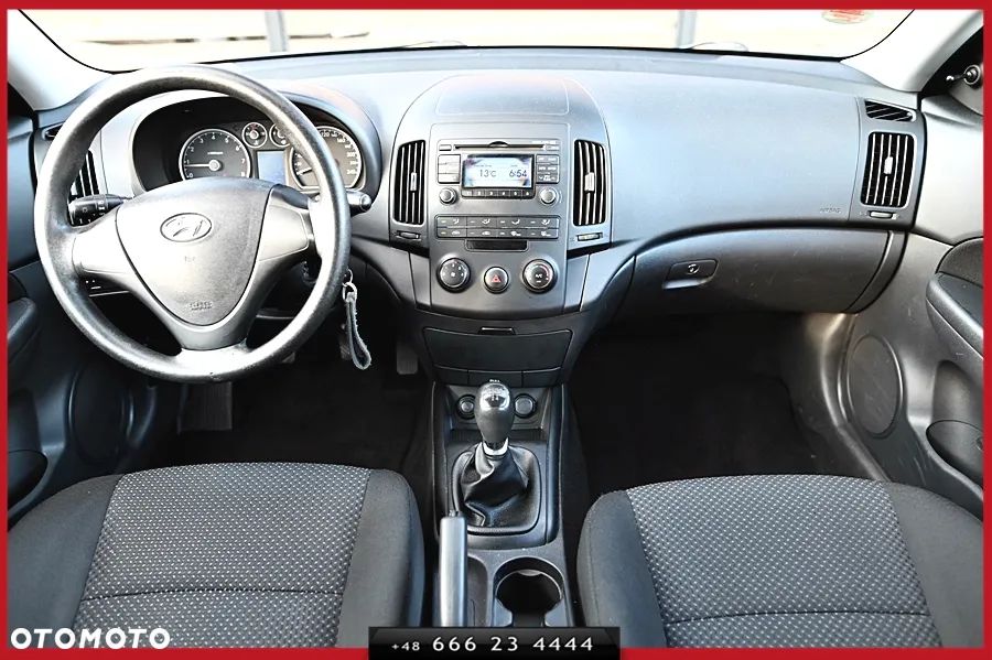 Hyundai i30 1.4 Comfort - 14