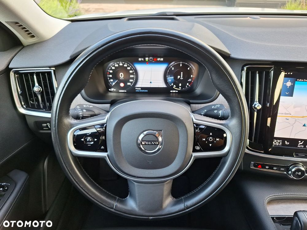 Volvo V90 Cross Country B5 D AWD Pro - 31