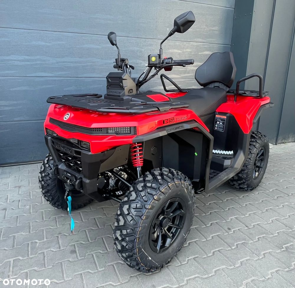 CFMoto CForce - 8