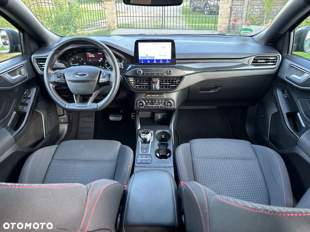 Ford Focus 2.0 TDCi DPF Start-Stopp-System ST-Line - 9