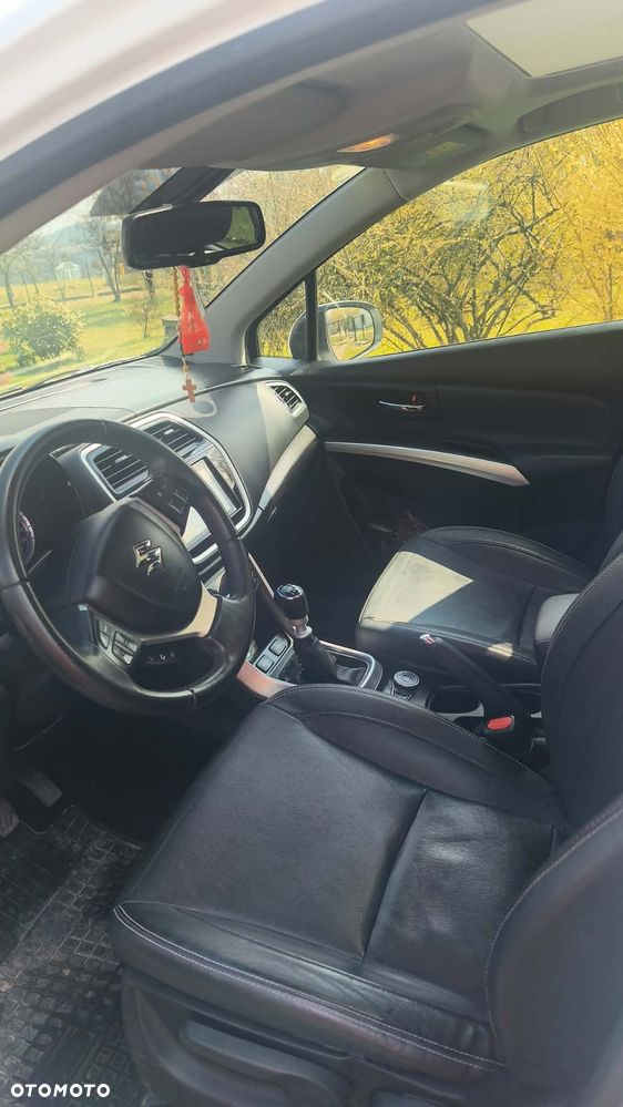 Suzuki SX4 - 7