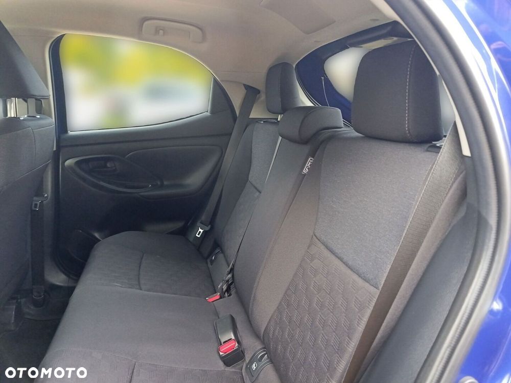 Toyota Yaris Hybrid 1.5 Style - 17