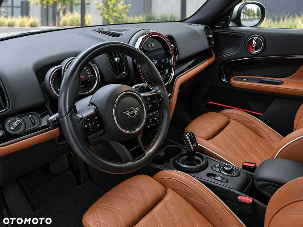 MINI Countryman Cooper S ALL4 Classic Trim sport - 4