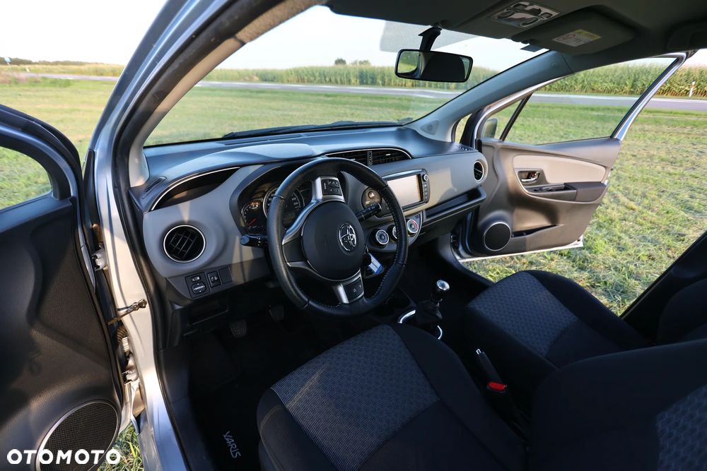 Toyota Yaris 1.33 VVT-i Comfort - 10