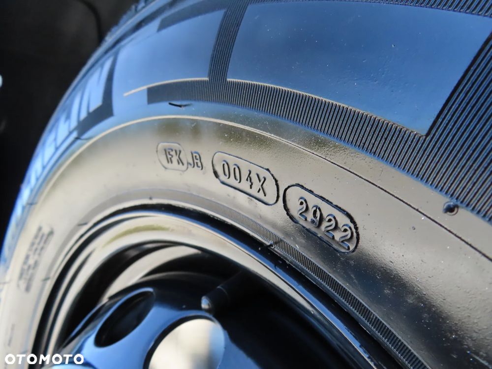 Mercedes-Benz Sprinter 519 CDI 190 KM Chłodnia Winda Załadowcza BÄR 750 Kg Agregat Zasilany Na Postoju 230 V Izoterma ACORD 3500 mm Dł. 6 Euro Palet Rozstaw Osi L2- 3665 mm, DMC 3500 Kg Tylne Koła Bliźniacze WZMACNIANY Stan Wizualny I Techniczny NOWY Tak Jak Z Taśmy Produkcyjnej Gotowy Dostępny OKAZJA POLECAM - 12
